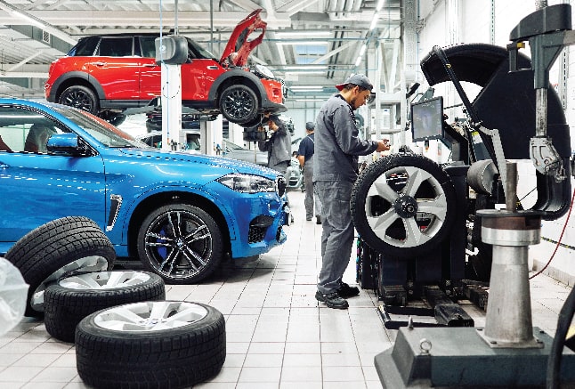 Auto dent removal service in Muscat