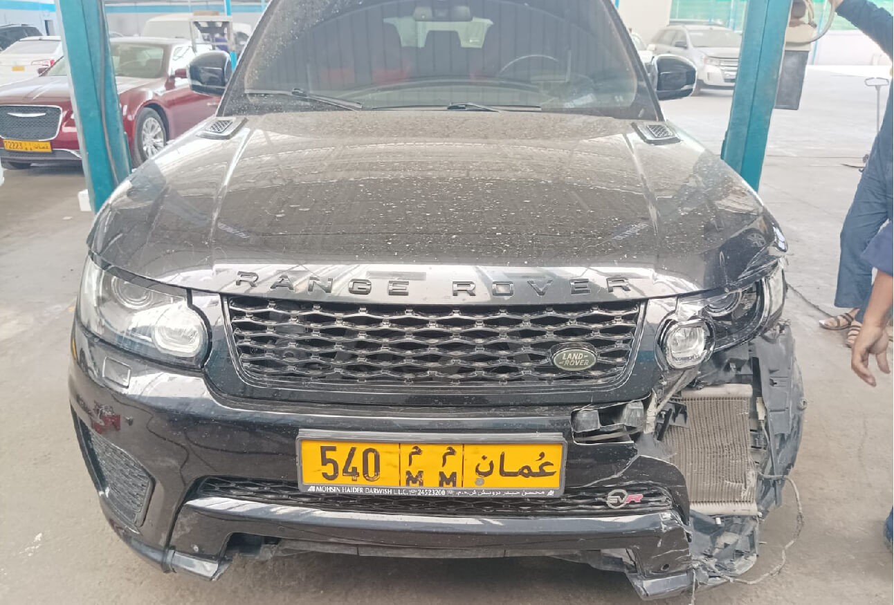Car accident repair services in Muscat