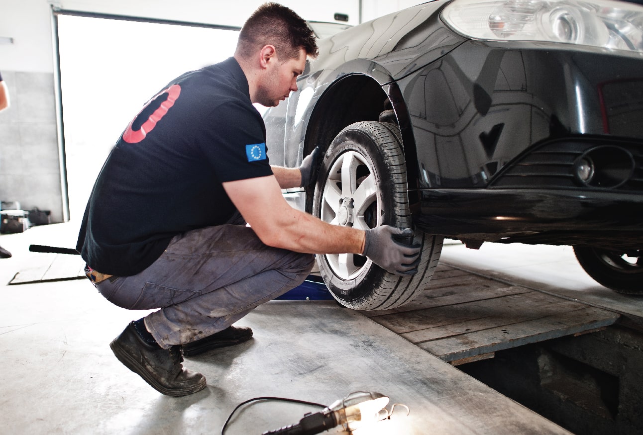 Auto service in Muscat