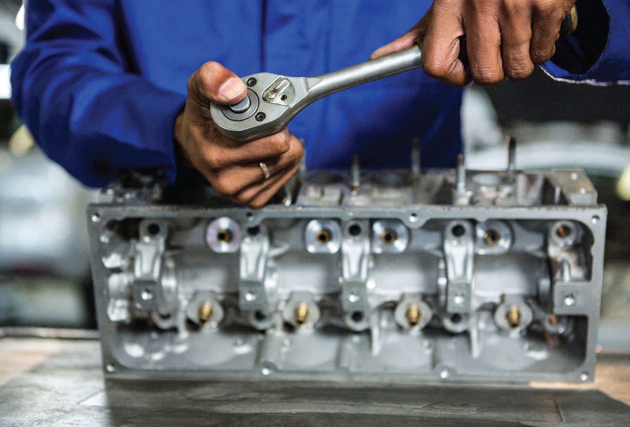 Car body repair shop in Muscat