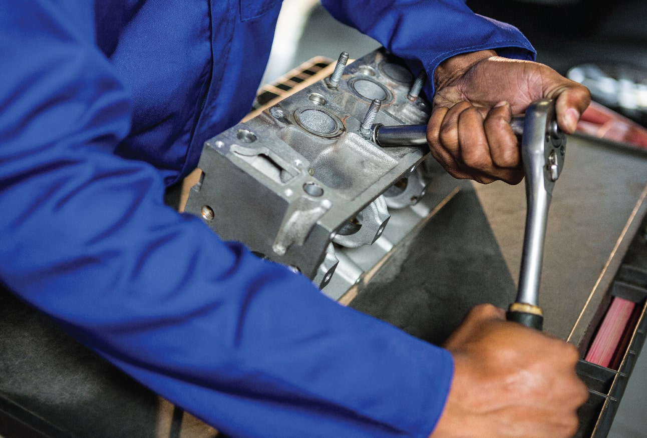 Auto body repair shop in Muscat